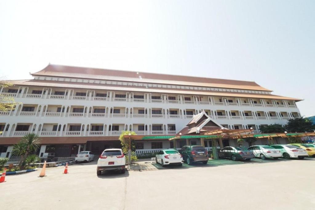 Amornsukhothai Hotel Kültér fotó